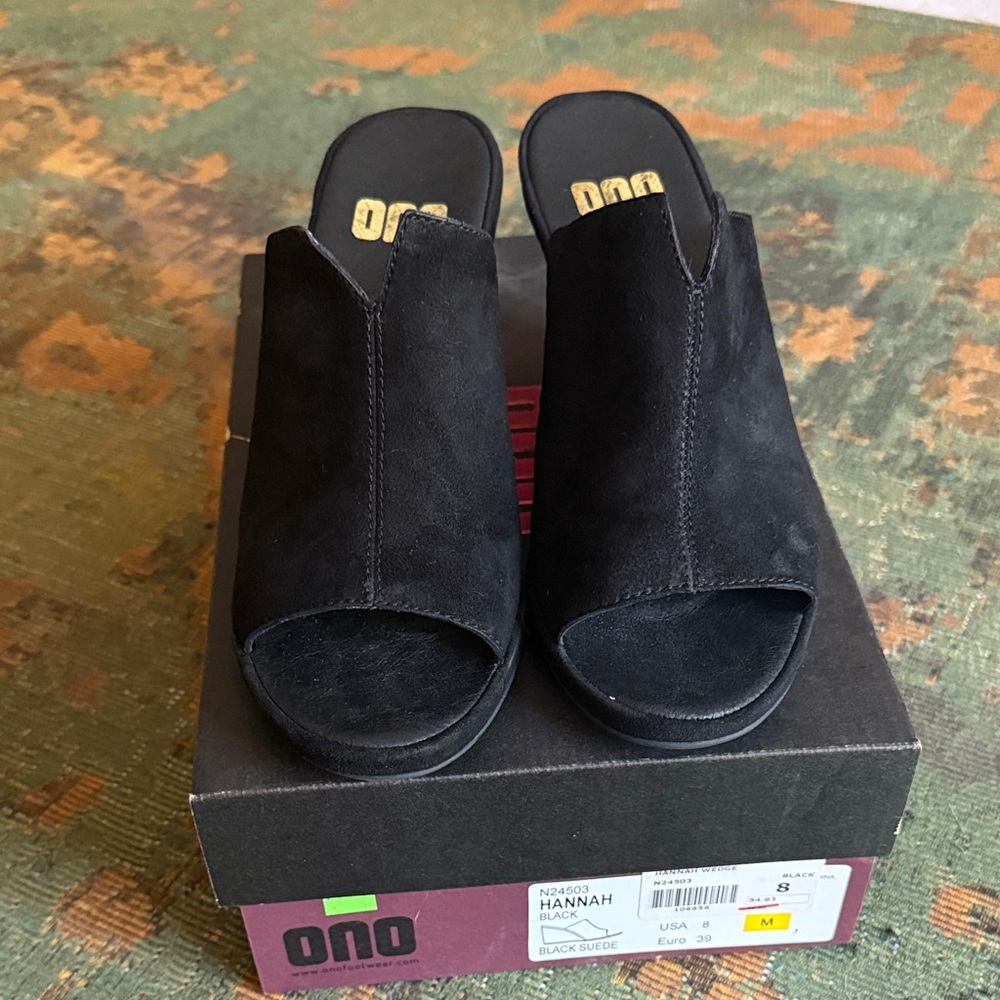 ONO Women's Black Wedge Sandals